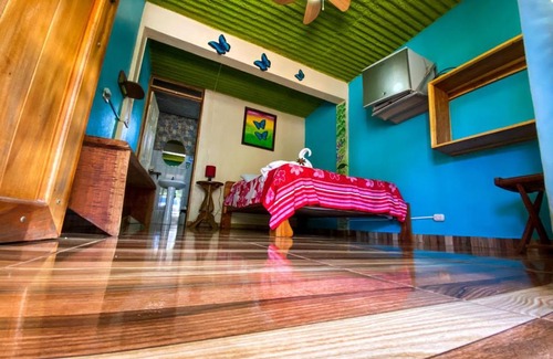 Bijagua Cama Y Desayuno | Cabinas Cascada Rio Celeste