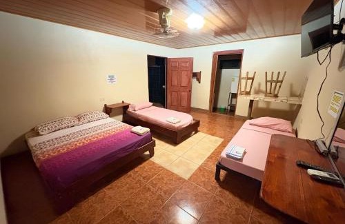 Ciudad Cortés Hotel | Cabinas Dushka