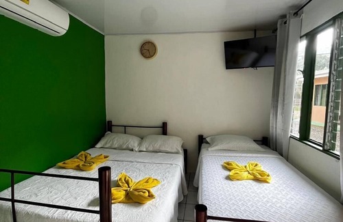 Golfito Hotel | Cabinas Golfito