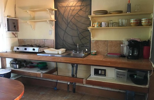 Playa Zancudo Casa | Cabinas Los Cocos, cabinas con cocinas
