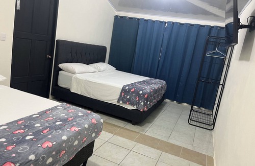 Cahuita Hotel | cabinas Manzanillo caribe