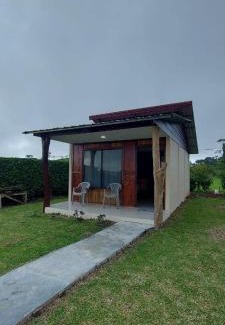 Bijagua Apartamento | Cabinas Río Celeste