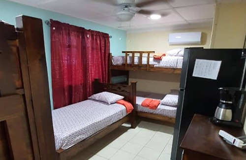 Puntarenas Cama Y Desayuno | Cabinas San Miguel Arcangel