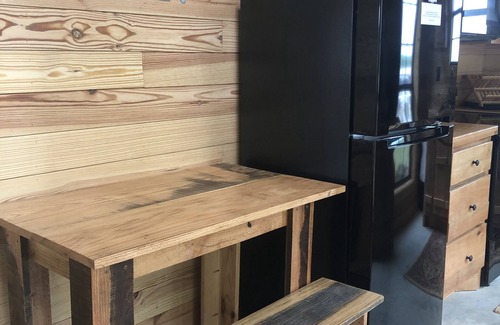 Fulton Cabina | Cabina de Potter's Wheel ofrecida por Cabins At Midway