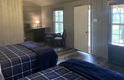 Natural Dam Cabina | Cabins in the Heart of the Boston Mountains