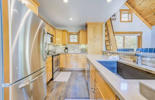 Keystone Cabaña | Cabins in the Pines #2 by Summit County Mountain Retreats