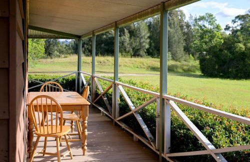 Pokolbin Cabina | Cabins on Halls