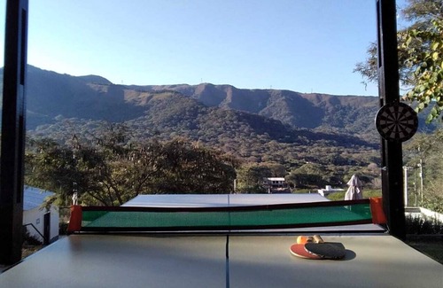 Departamento La Caldera Cabina | Cabañas con vista a los cerros. Conecta con la paz y naturaleza del lugar.