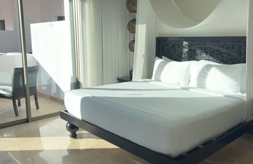 Campo de Golf Fonatur Complejo | Cabo Azul- Full kitchen, jetted tub/shower & balcony. Restaurants and more.
