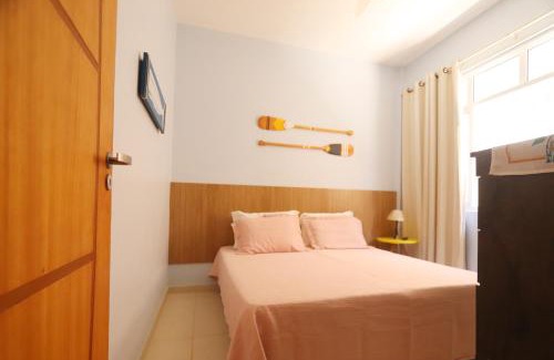 Centro Apartamento | Cabo Frio - A uma quadra da Praia do Forte e do Hotel Malibu - a 2 minutos de Bares e Restaurantes da Orla - apto térreo - Wi-Fi