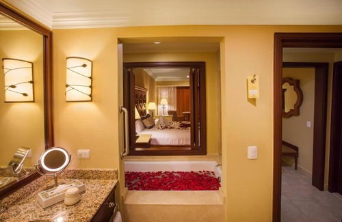 Sunset Beach Complejo | Cabo San Lucas 2 Bedroom Villa Sleeps 8