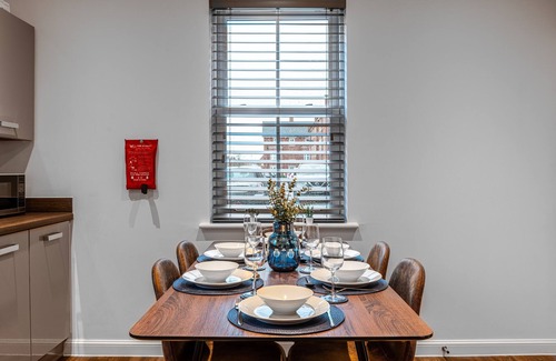 Colchester Casa | Caboose Stays - Cavalry Road