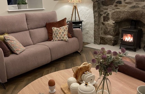 Newry Cabaña | Cabra Cottage Luxurious Retreat.