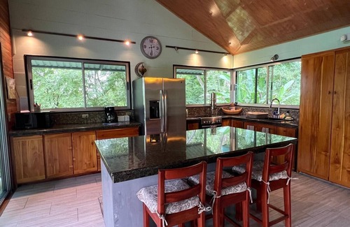 Playón Casa | Cacao Forest Treetop Cottage w/ AC – 15 min to Beach & Town – Puntarenas