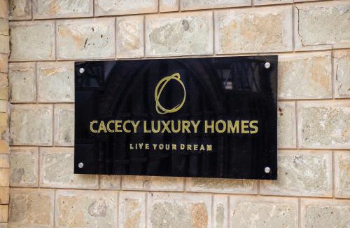 Bungoma Cama Y Desayuno | Cacecy Luxury Homes 2 -Bedroom