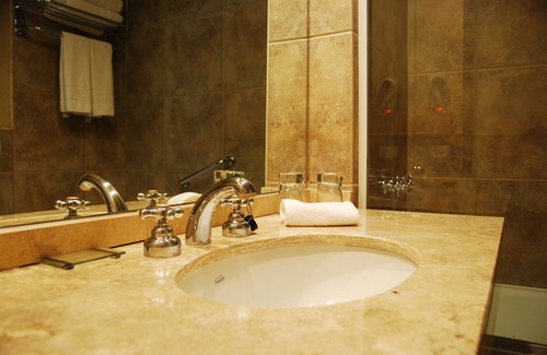 San Carlos de Bariloche Hotel | Cacique Inacayal Lake & Spa Hotel