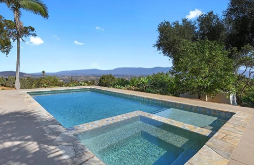 North Ridge Casa | Cactus Blossom Retreat
