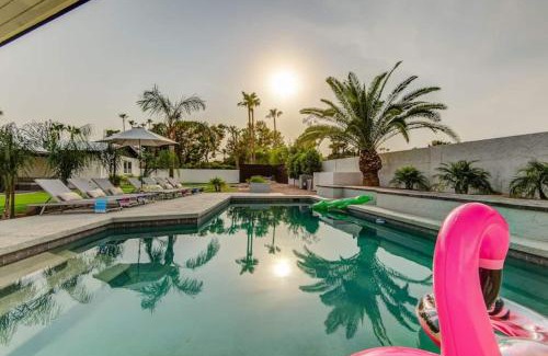 Rancho Saguaro Casa | Cactus Jack! Heated Pool, Putting Green