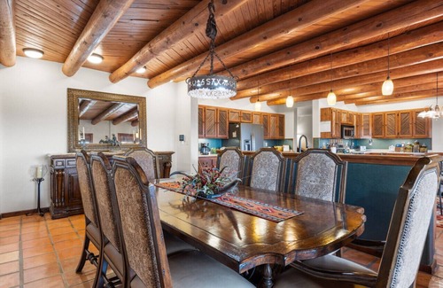 Alpine Casa | Cactus Rose - Enjoy wildlife and mountain views close to downtown Alpine