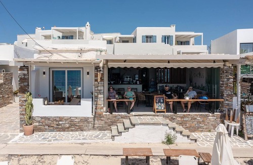 Agia Anna Casa | cactus suites