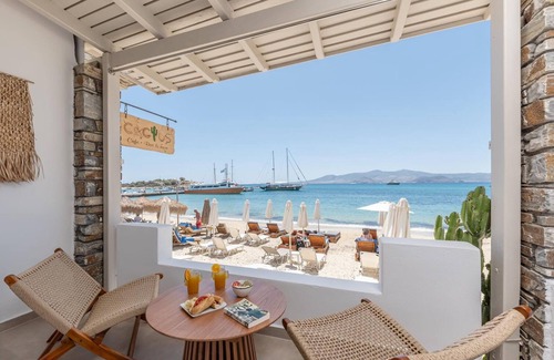 Agia Anna Casa | cactus suites