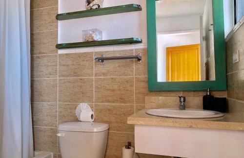 Dominicus Apartamento | Cadaques Caribe 2BR Apt Free Wifi and Parking