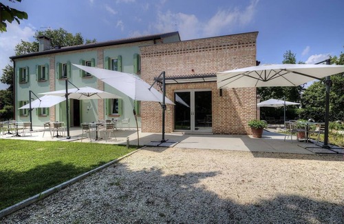 Oriago Apartamento | CADIFIORE-B & B11 - room w / bath in Country house riverside, parking in private parc