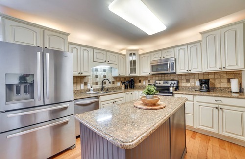 Cadiz Casa | Cadiz Abode w/ Decks, Fire Pit, & Lake Access