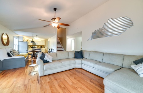 Cadiz Casa | Cadiz Abode w/ Decks, Fire Pit, & Lake Access