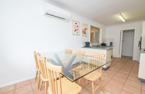 Orange Villa | Cadogan House - Professionally Styled in CBD