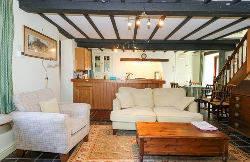 Talsarnau Cabaña | CAE'N Y COED COTTAGE, pet friendly in Penrhyndeudraeth