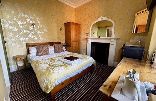 Bont Newydd Casa | Caer Menai