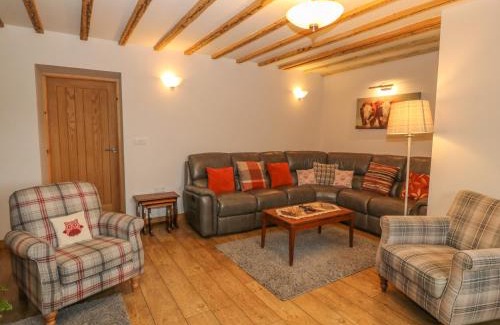 Dinas Casa | Caer Moel
