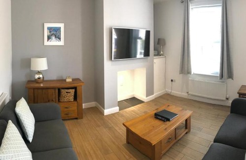 Bont Newydd Casa | CAERNARFON Quality Townhouse