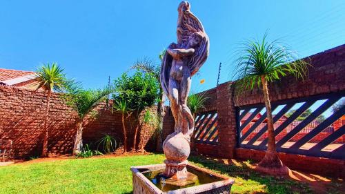 Kathu Casa | Caesars Place Guest House