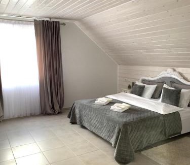 Vishnevets Casa | Café Chalet Edelweiss Holiday Home