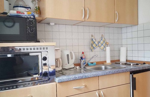 Essing Apartamento | Cafe Altmühl, Ferienwohnungen Gästehaus Krimhilde direkt am Wasser