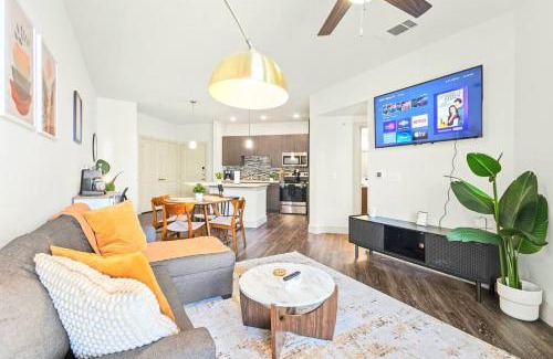 Vickery Meadow Apartamento | Cafe Amor - Suite w Resort Amenities by Midtown