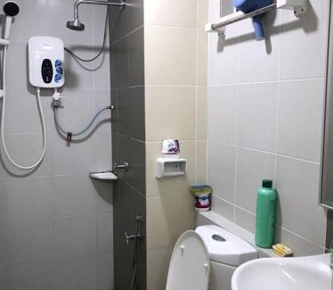 Kampung Telaga Nibong Apartamento | Cahaya Qaira Homestay @ D'Perdana Kota Bharu