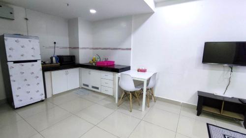 Kampung Telaga Nibong Apartamento | Cahaya Qaira Homestay @ D'Perdana Kota Bharu