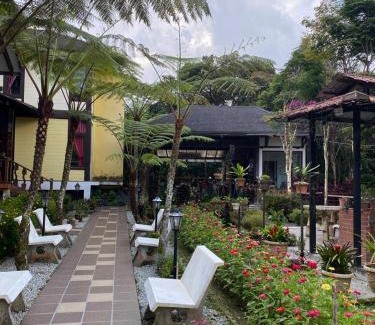 Tanah Rata Hotel | Cahaya Villa