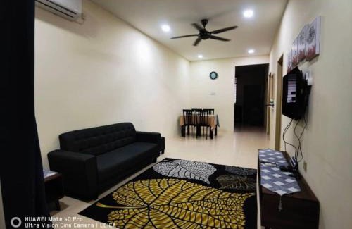 Gambang Casa | Cahya Homestay Bukit Gambang
