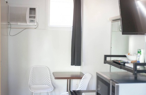 Cairns Central Business District Hotel | Cairns City Motel