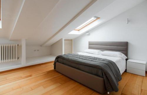 Naples City Centre Apartamento | Cairoli Building By Dimorra