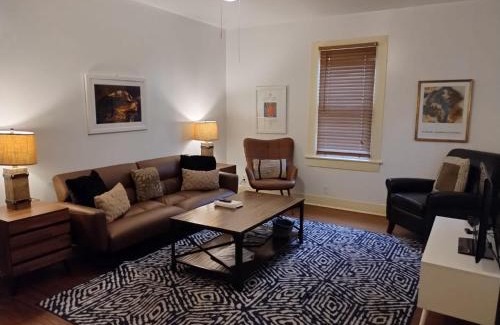 Downtown Casa | Cajun Stays-Cajun Home II- Entire House