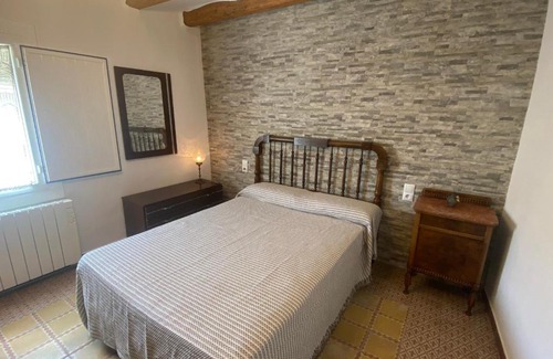 Castellfollit de Riubregos Casa | Cal cap xic