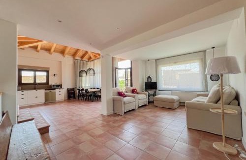 Vilanova de Meia Chalet De Esquí | Cal Gabarró - Casa para 12 con piscina, WiFi, AC y BBQ