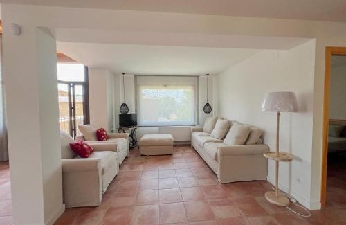 Vilanova de Meia Chalet De Esquí | Cal Gabarró - Casa para 12 con piscina, WiFi, AC y BBQ