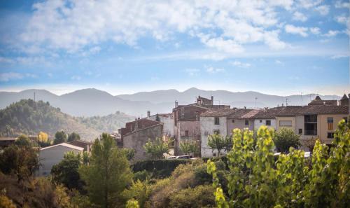 Cornudella de Montsant Cama Y Desayuno | Cal Giral II