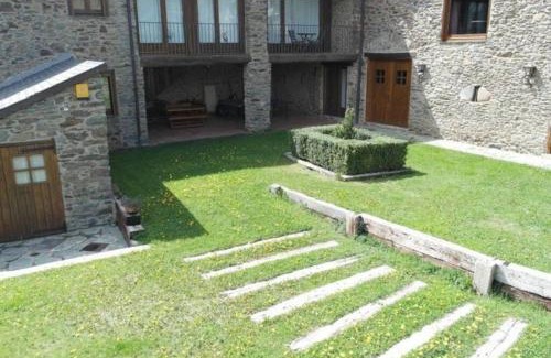 Toses Casa | Cal Masover, casa de piedra rehabilitada